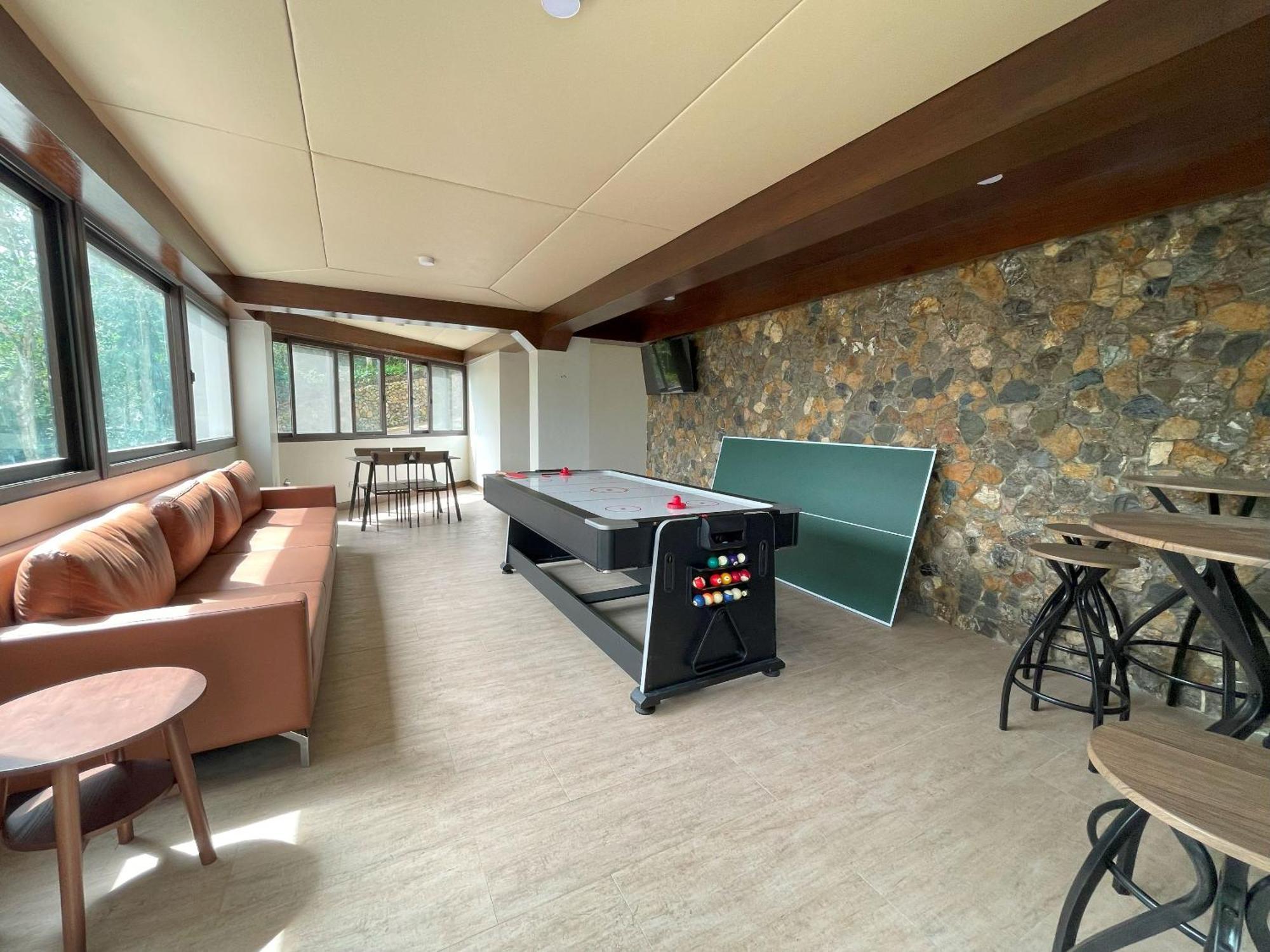 סבו Mist Mountain Resort Powered By Cocotel מראה חיצוני תמונה